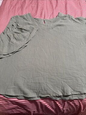 Women's Light Sage Green Ruffle Sleeve Top